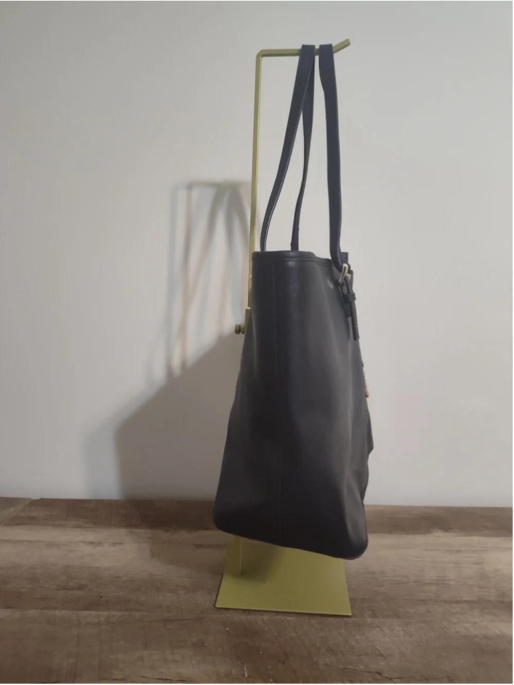 Women's Michael Kors Black Gold Tote Bag One Size